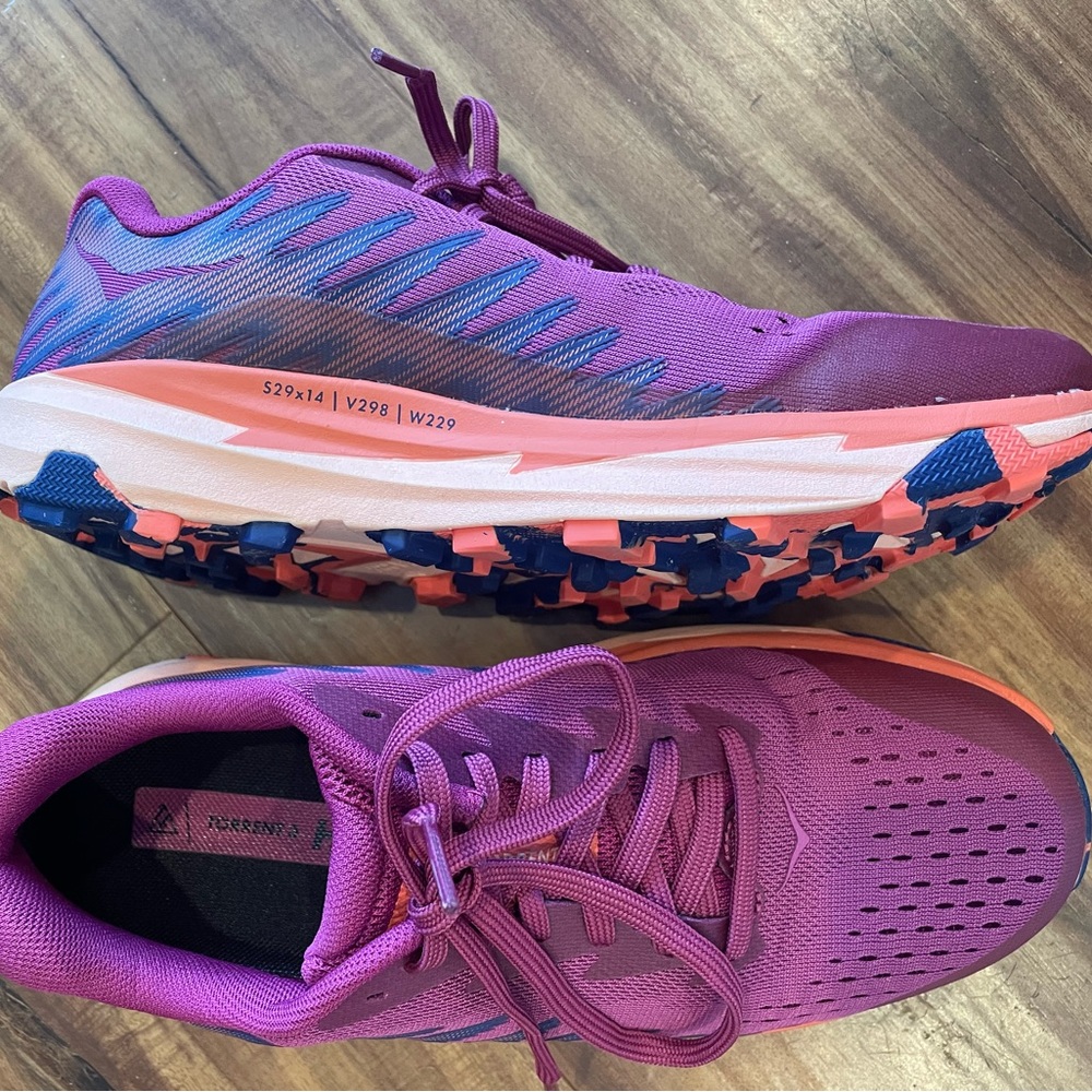 Hoka shoes. Brand new.